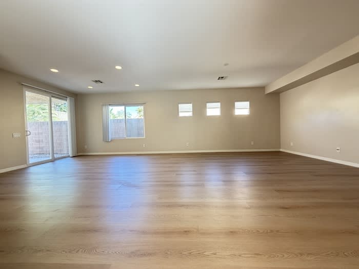 2928 Pitgaveny Avenue – photo 2