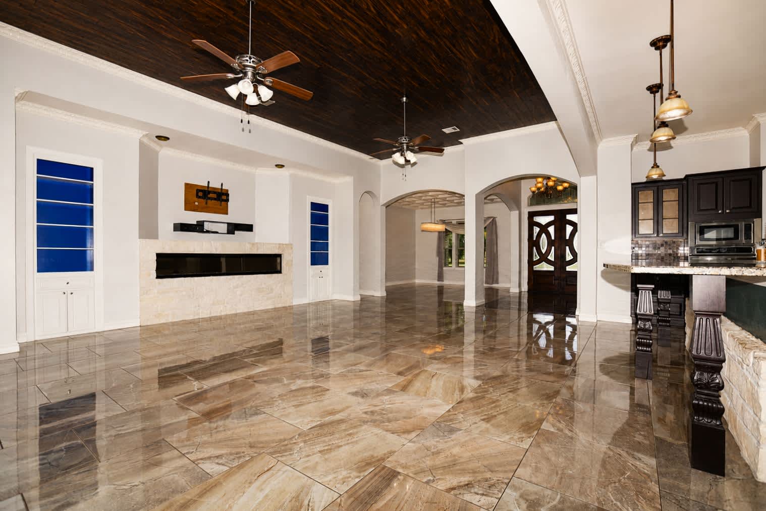 527 Lily Lane – photo 3