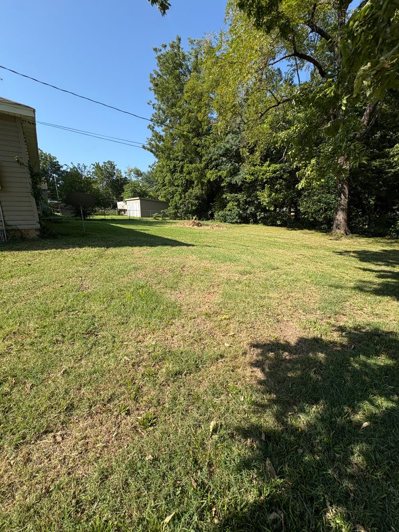 935 N Missouri Ave – photo 3