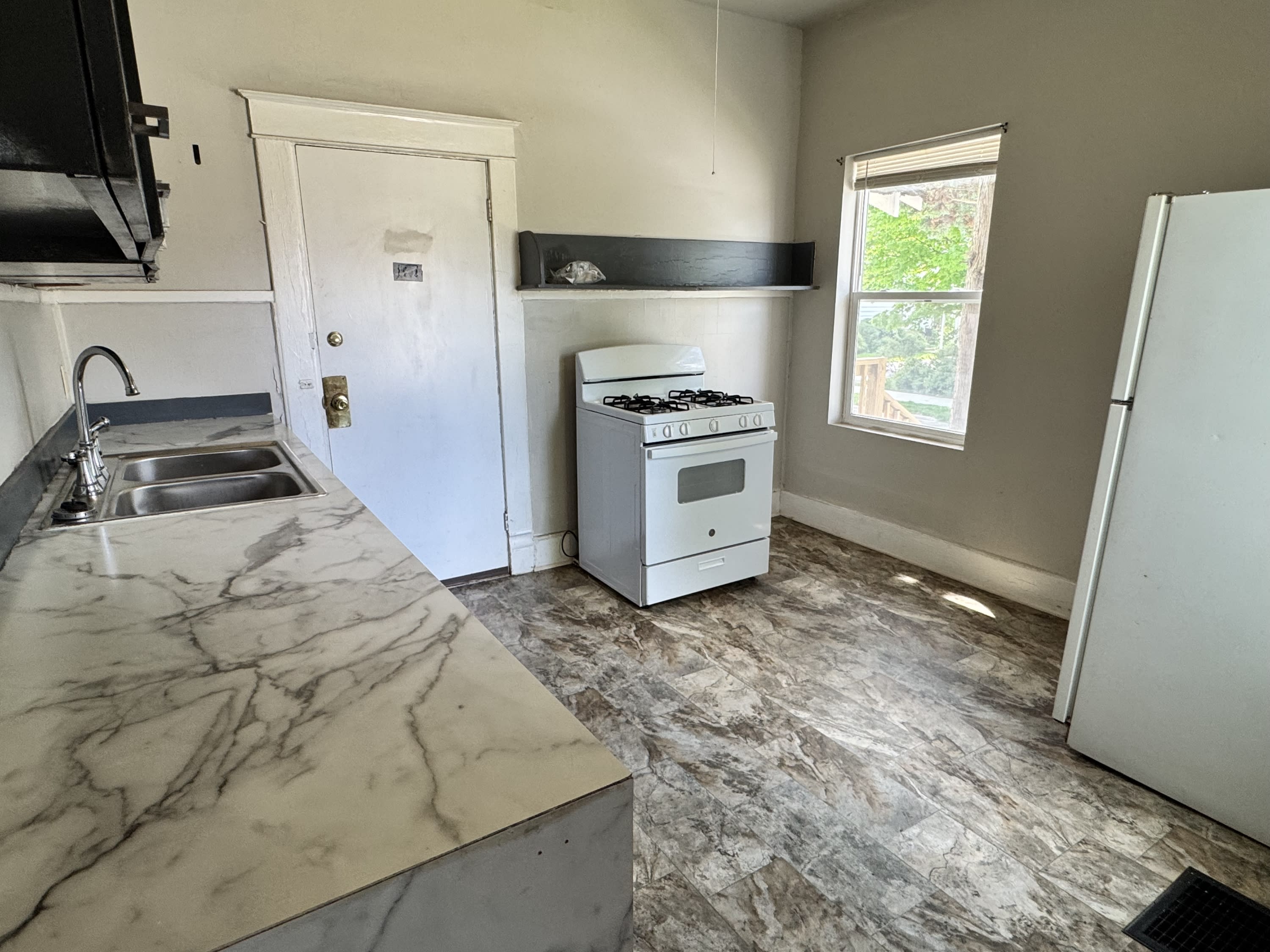 719 West Walnut Streetunit 1 – photo 4