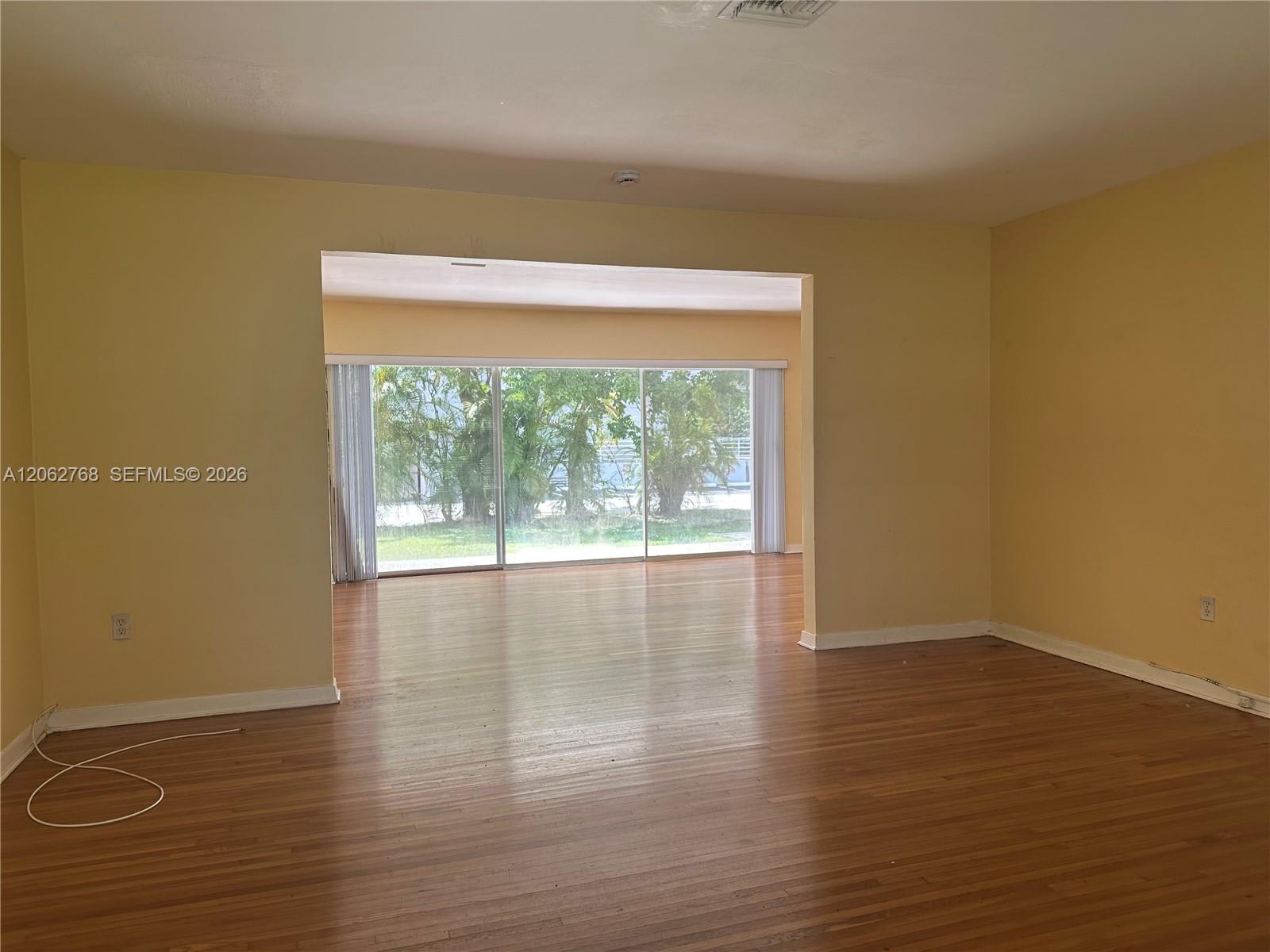 5340 Orduna Drive – photo 3