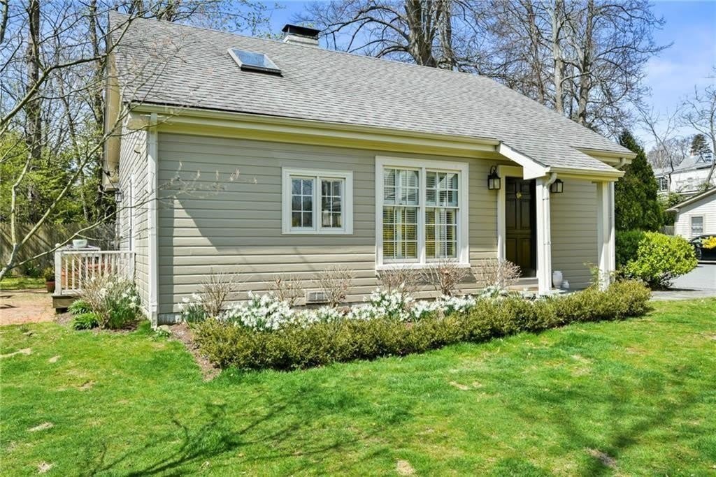 397 Gibbs Avenue – photo 3
