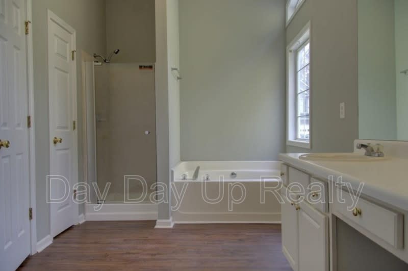 3225 Ennfield Lane – photo 5