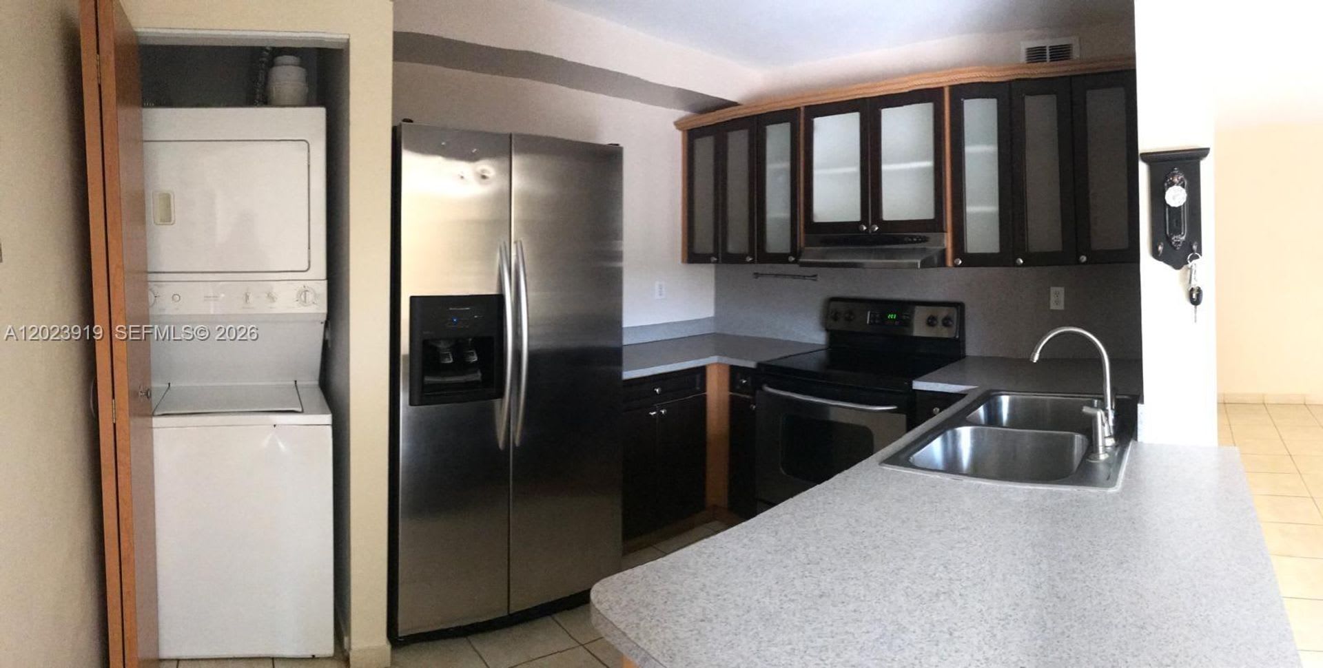 341 W Park Drive 10315 Miami Fl 33172 – photo 5