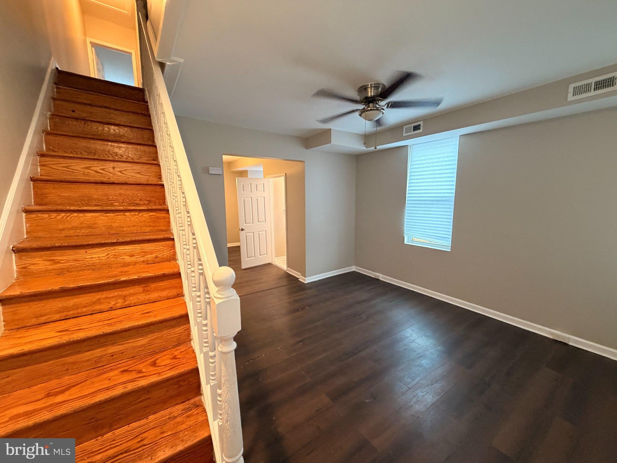 4924 CHALGROVE Avenue – photo 2