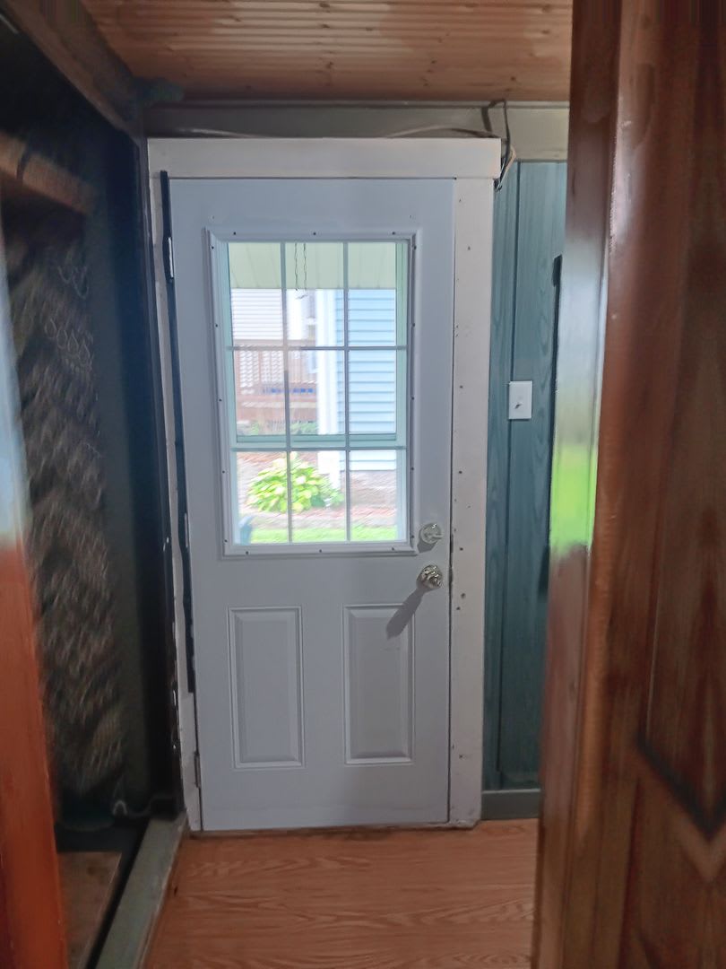 Single Family Home Available! – photo 2