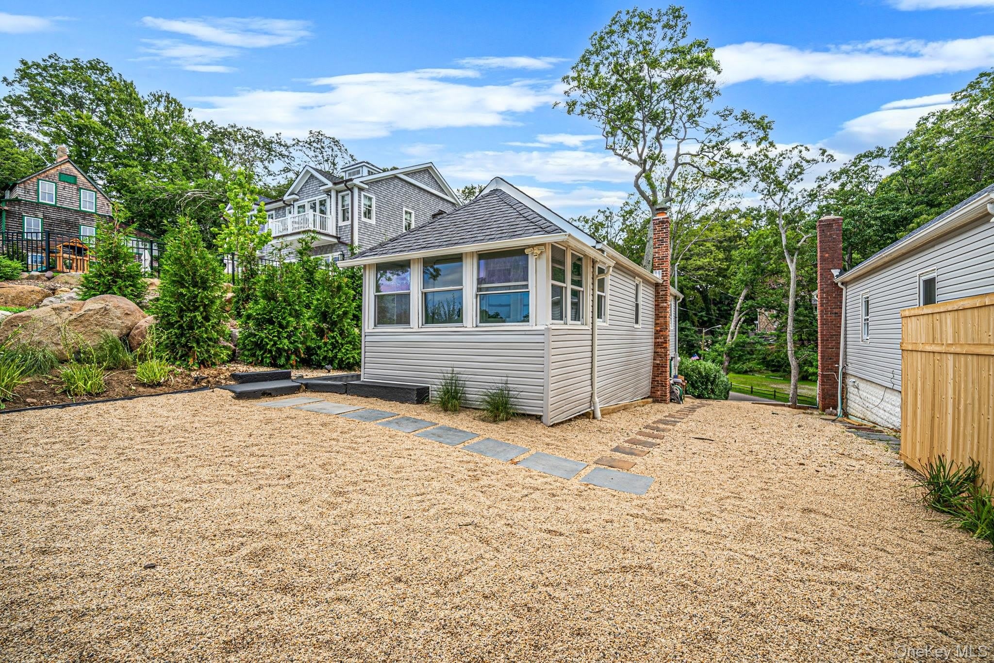 27 Walnut Avenue – photo 2