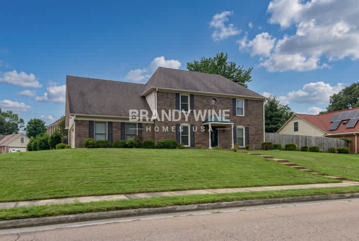 7477 Stonington Drive – photo 2