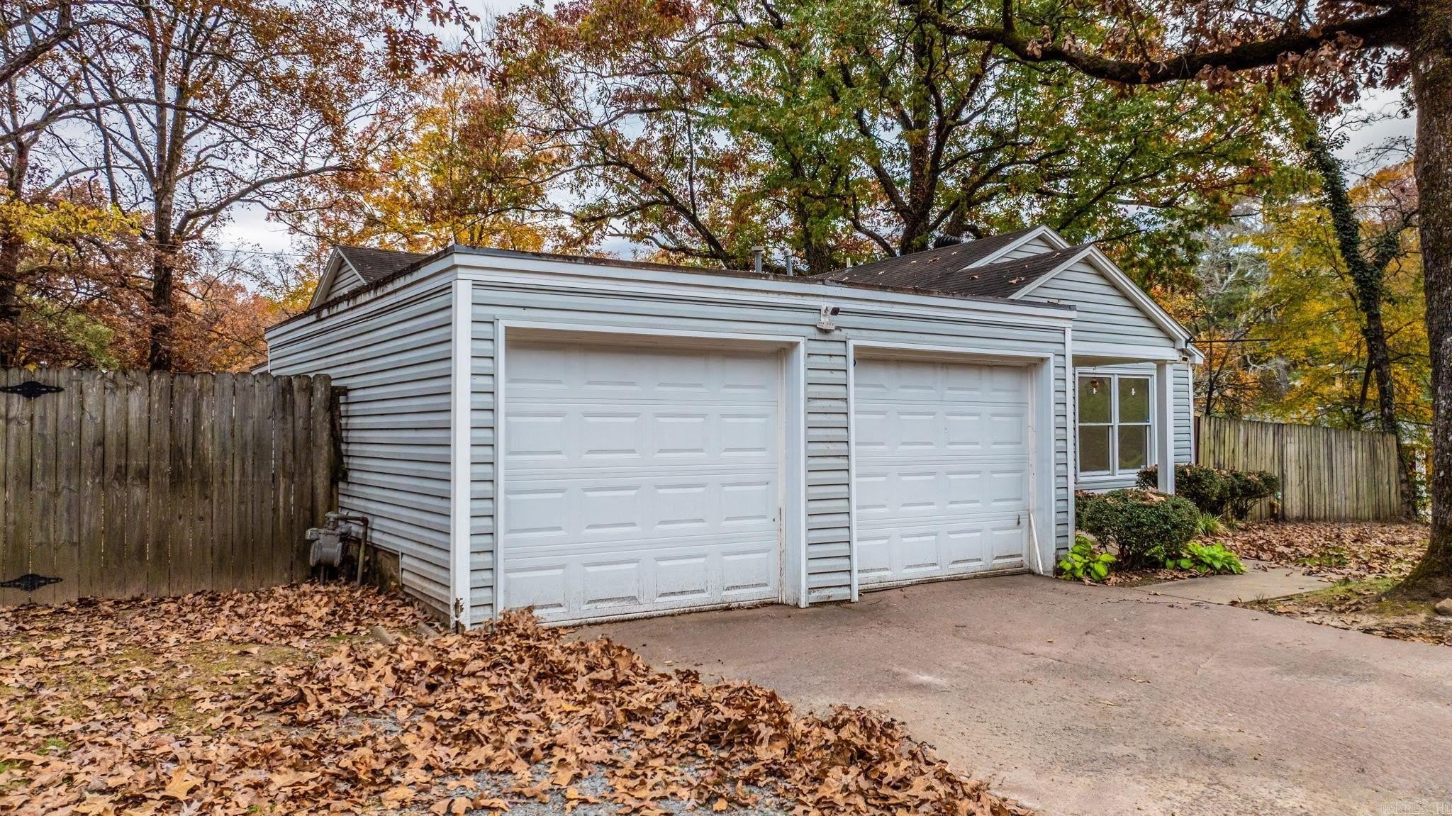 7023 H Street – photo 5