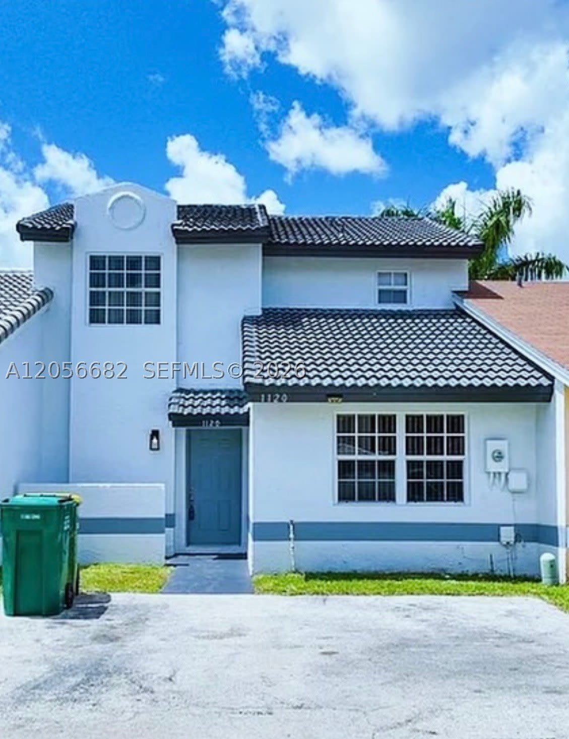 1120 SE 13th Ter – photo 1