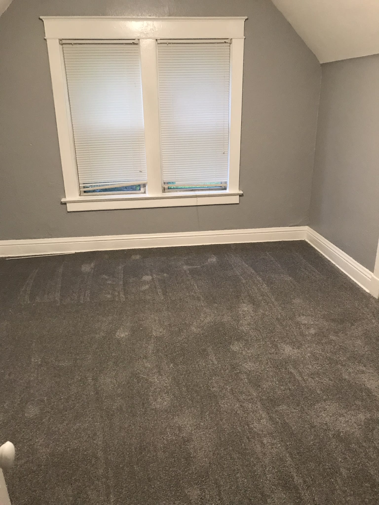 109 Lawndale Avenue – photo 4