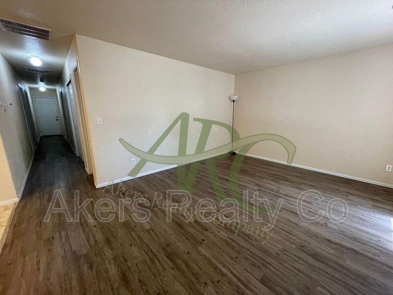 746 S Legend Ln – photo 3