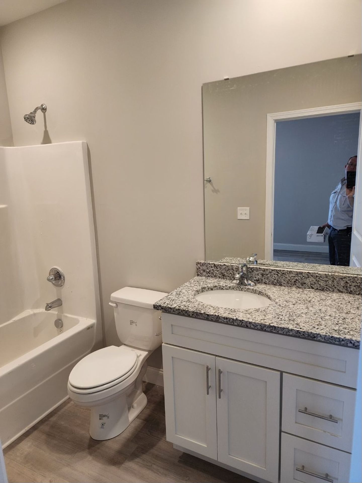 New Construction 2 Bed 2 Bath – photo 4