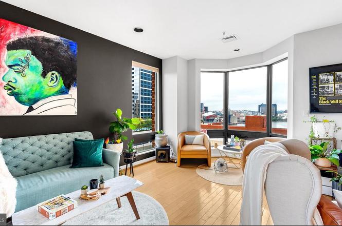 10 East Lee Street – photo 4