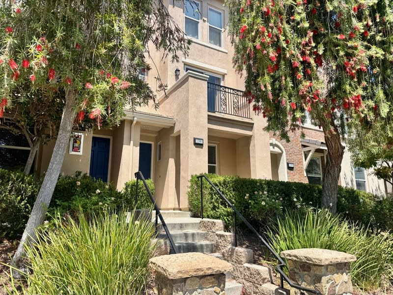 1190 Elfin Forest Road West – photo 1