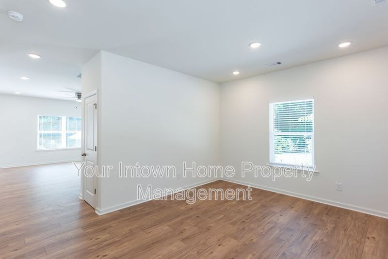 2800 Mango Cir. NW – photo 3
