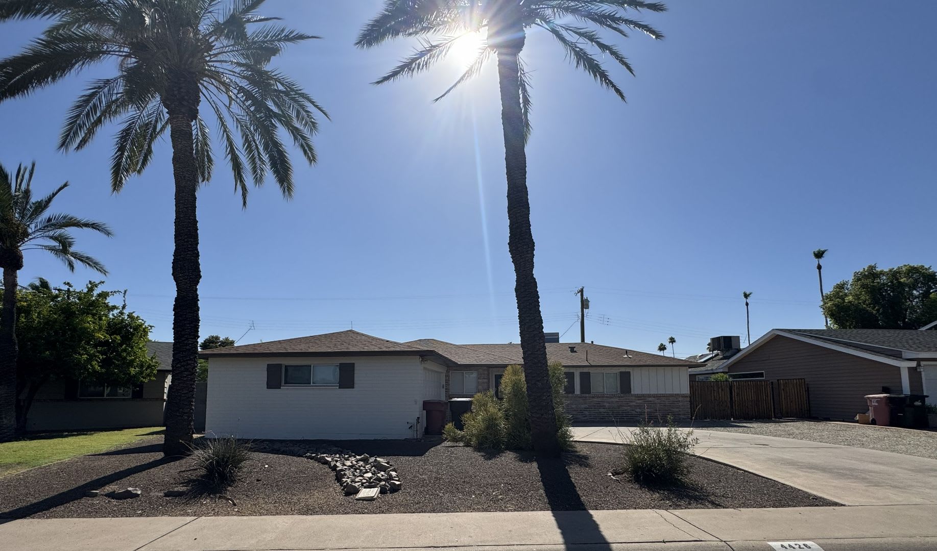 Move In Special Remodeled Gem In The Heart Of Scottsdale – photo 3