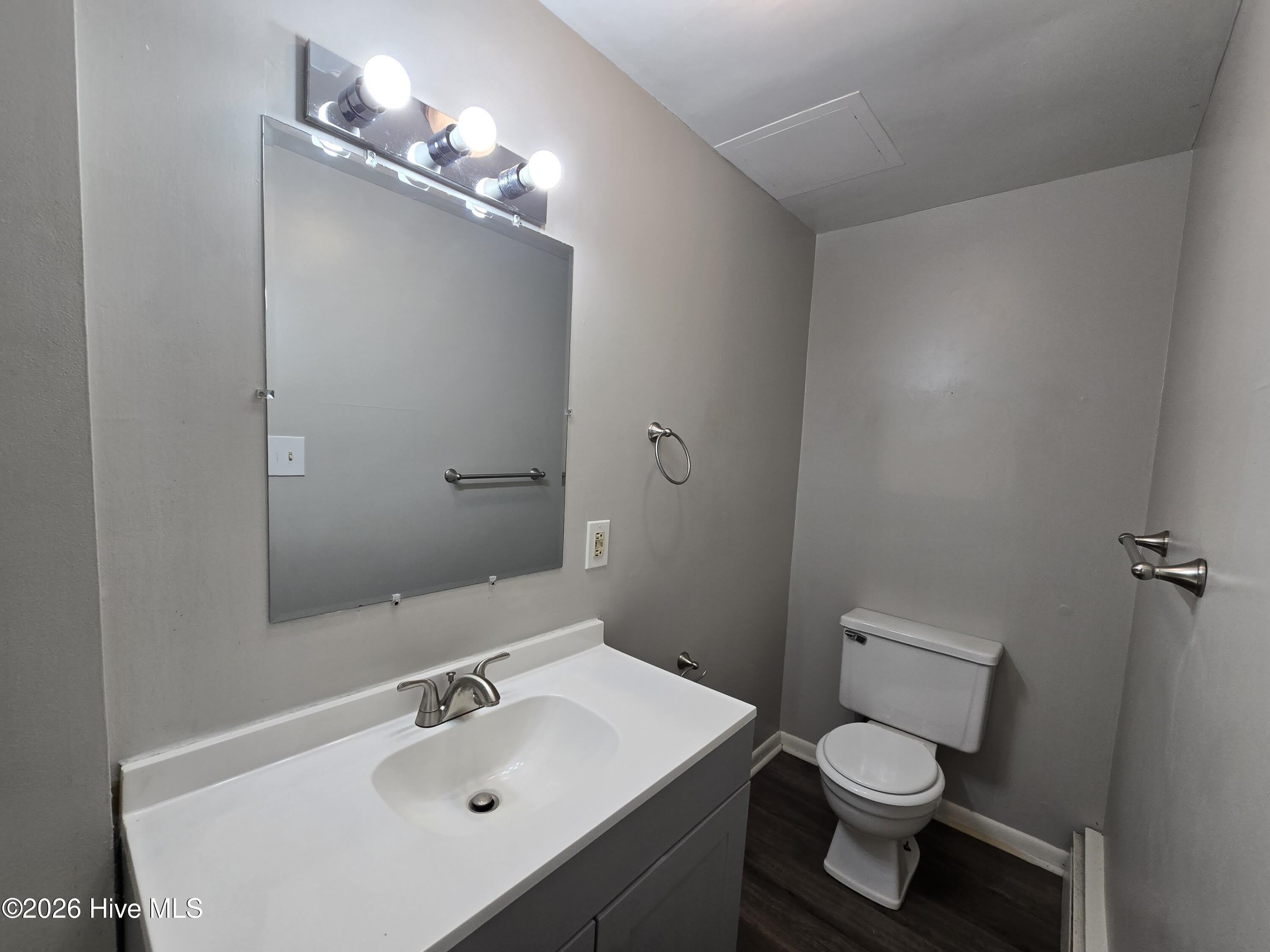 1221 Carolina Avenue – photo 4