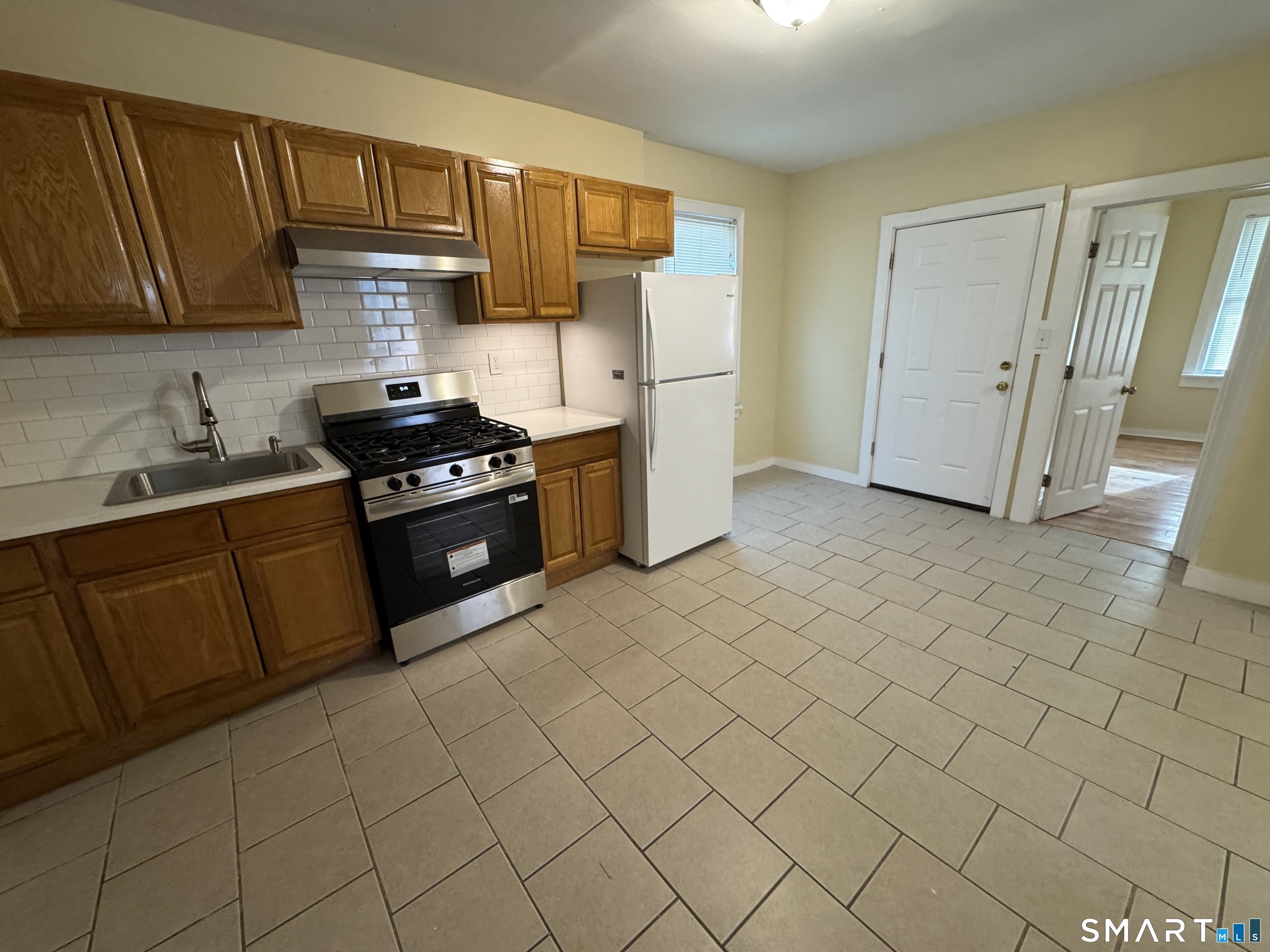 33 Stevens Street – photo 2