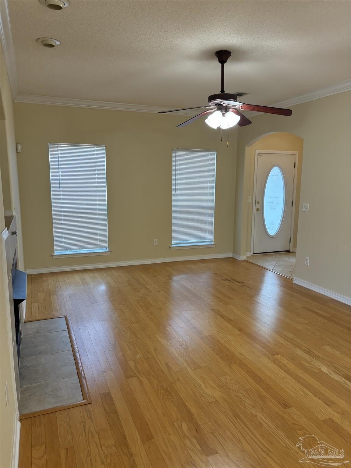 1406 E Scott St – photo 4