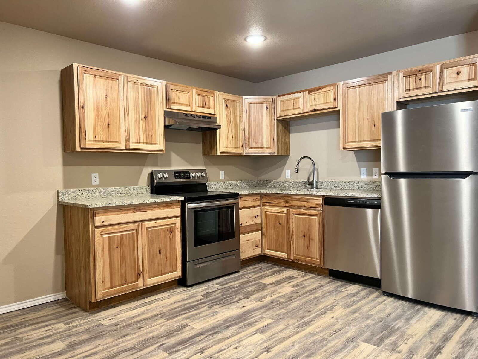 7404 5th Street – photo 3