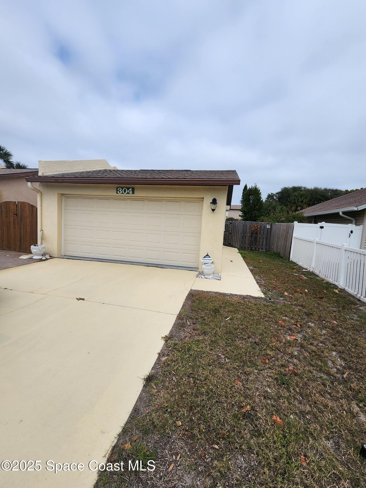 304 Wilson Avenue – photo 2