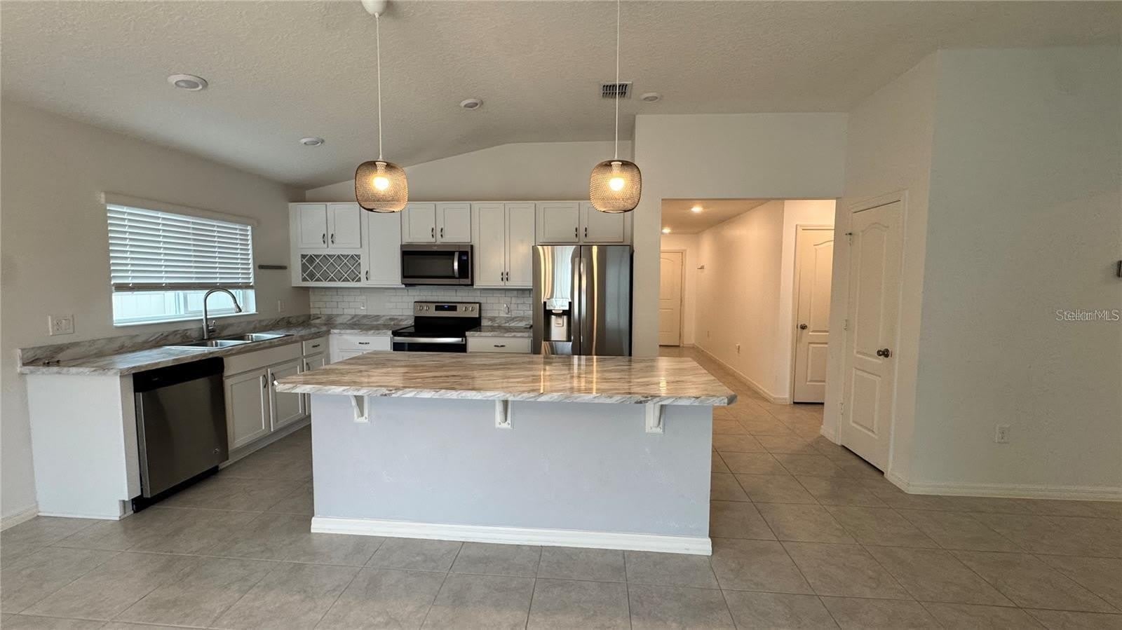 3182 EAGLE HAMMOCK Circle – photo 4
