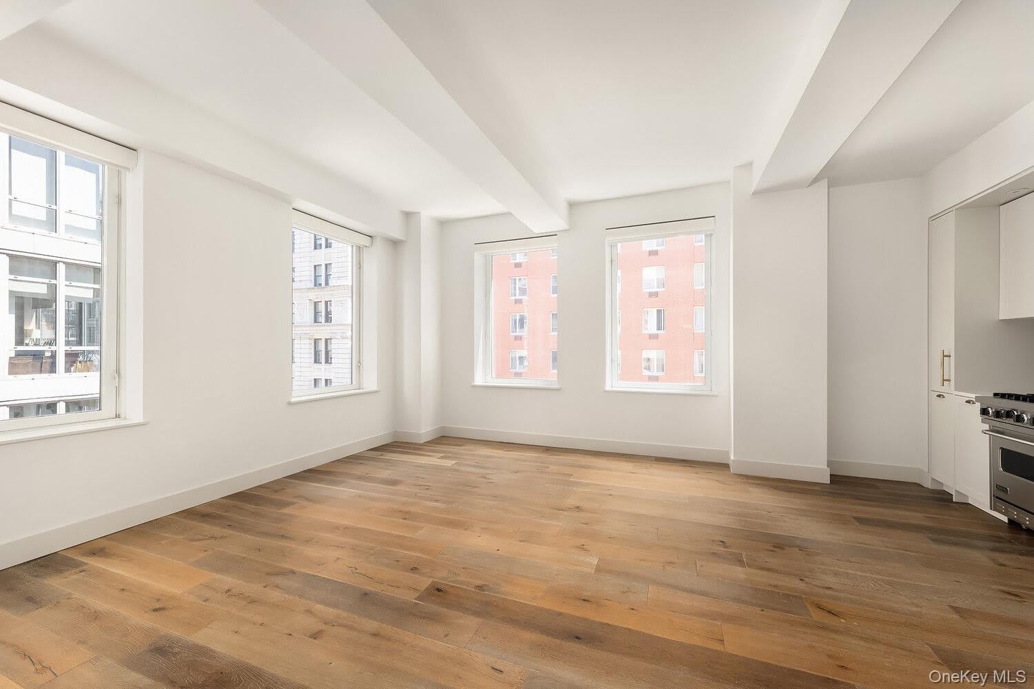 93 Worth Street – photo 1