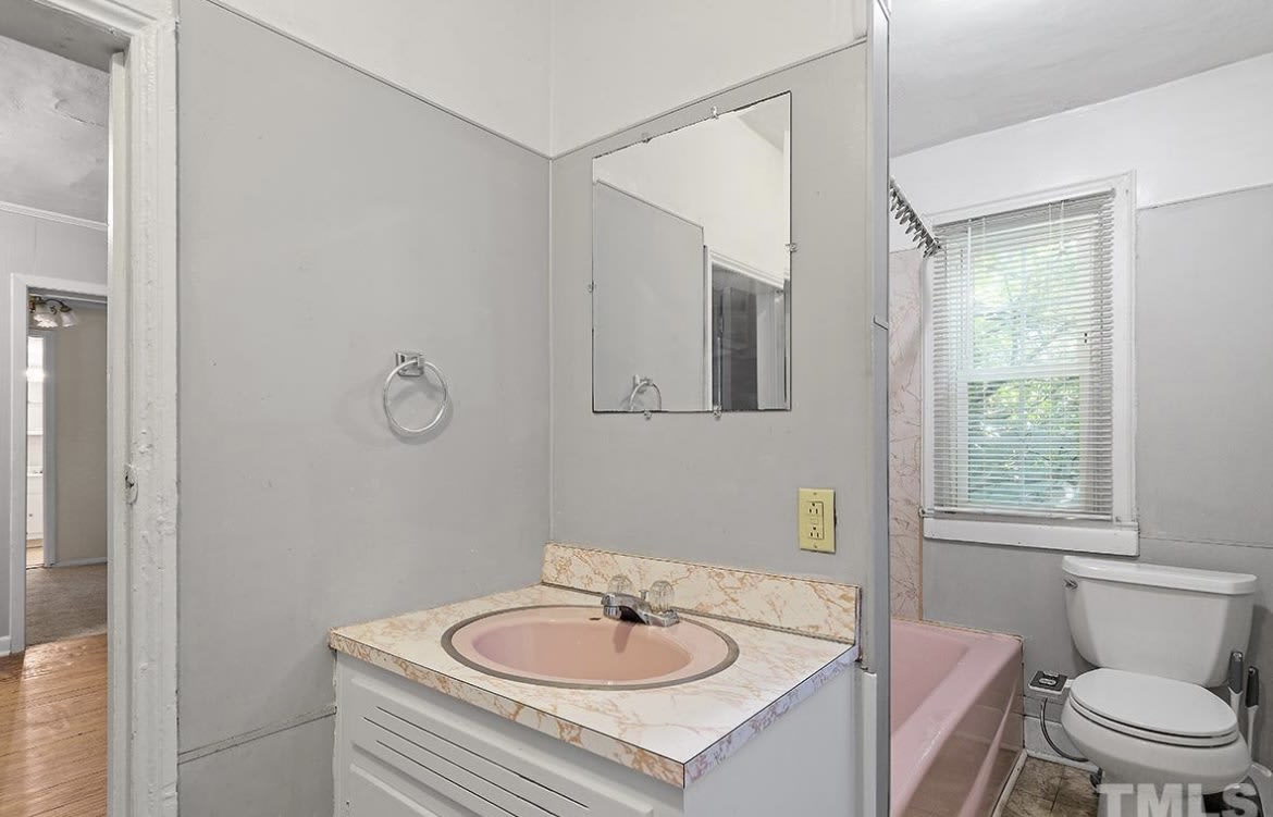 1207 E Martin St – photo 3