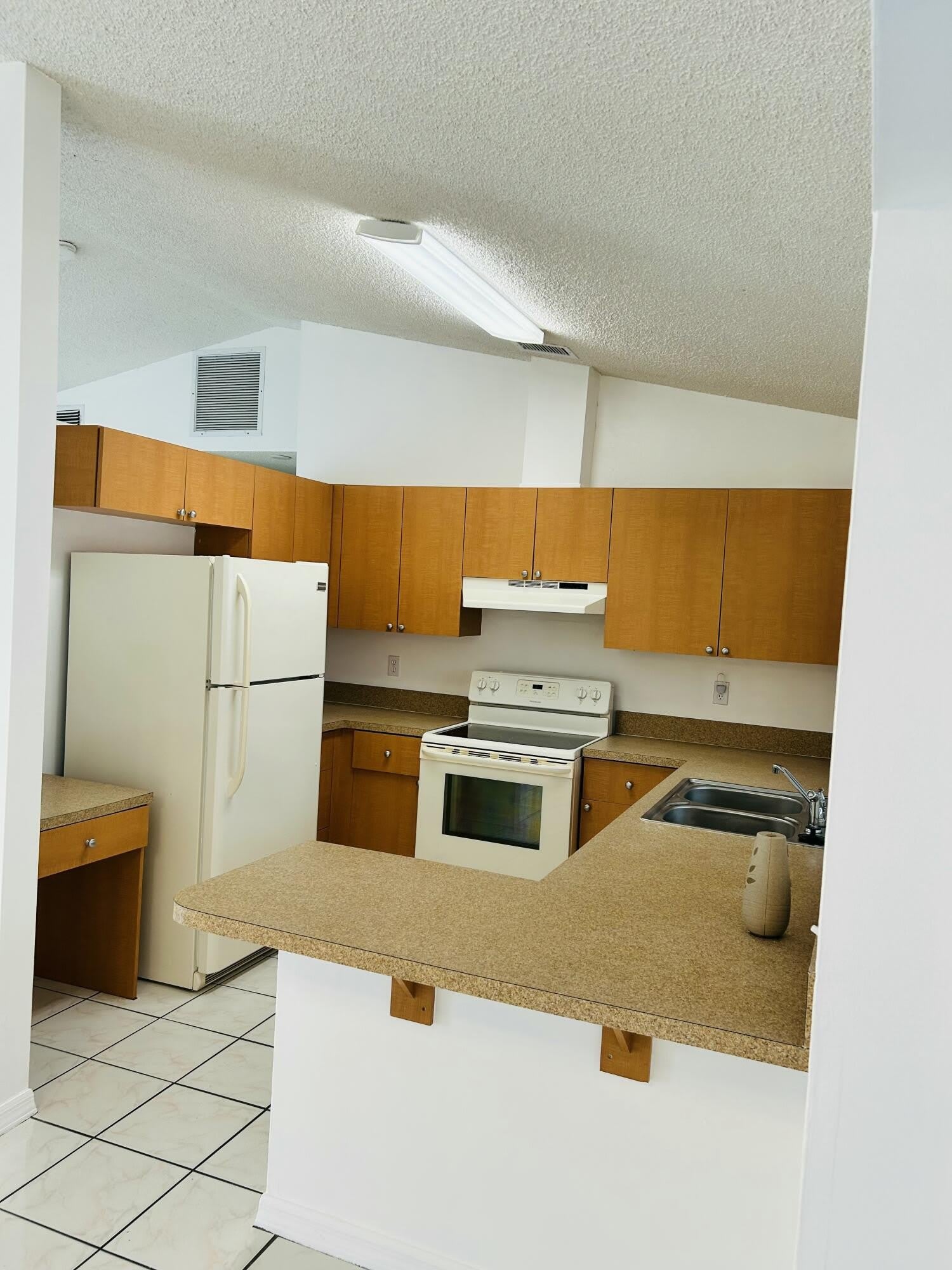 367 SW Donna Terrace – photo 5