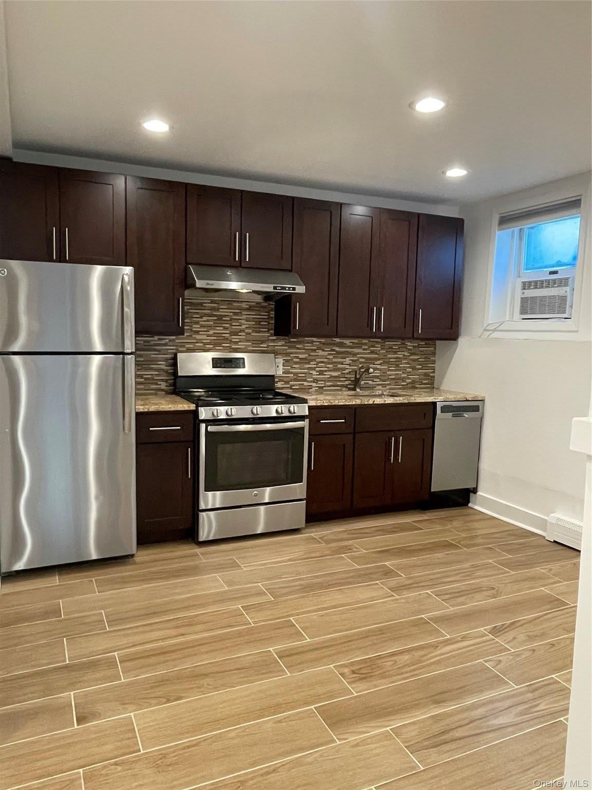 130 E Olive Street – photo 3