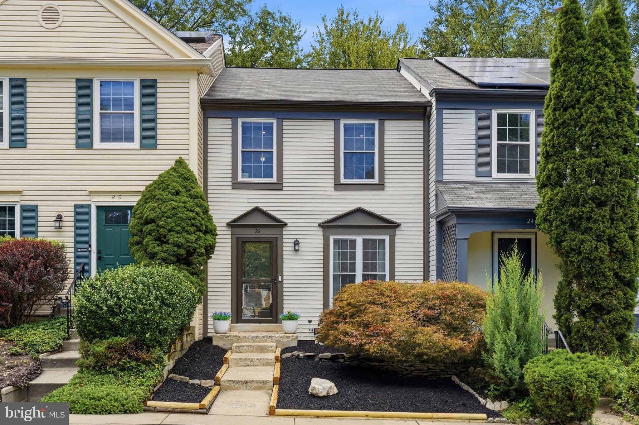 22 HABERSHAM Court – photo 1