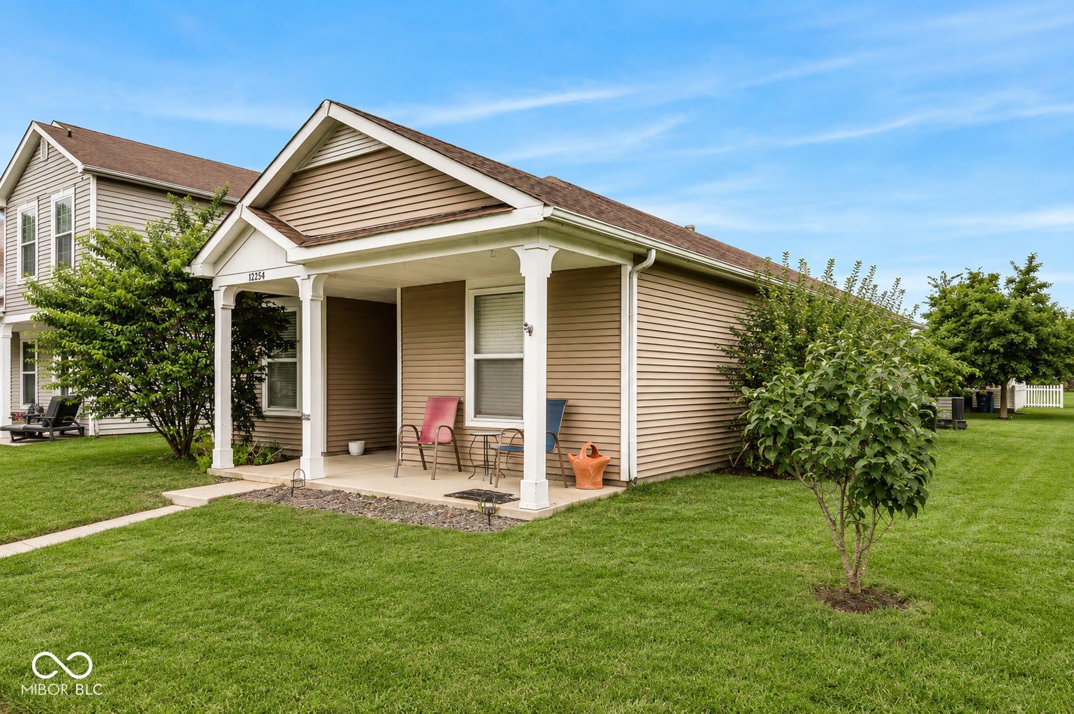 12254 Maize Drive – photo 3