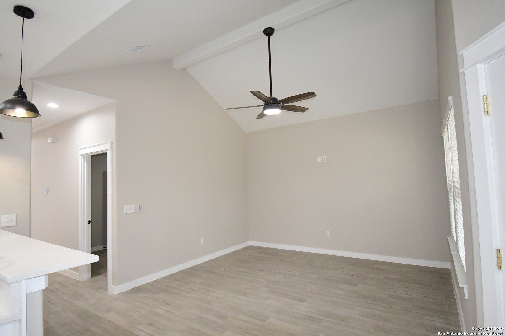 5961 Prairie Rd – photo 2