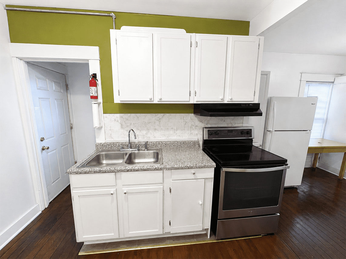 111 S Homer St – photo 2