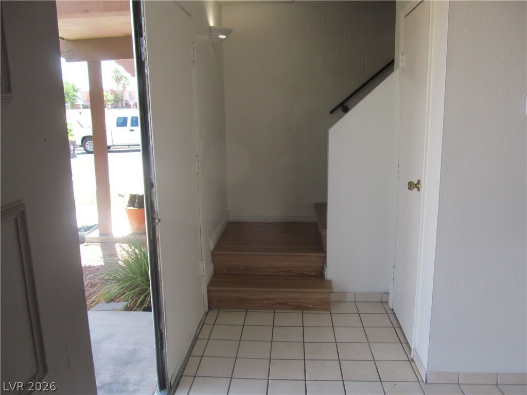 3518 Villa Knolls N Drive – photo 4