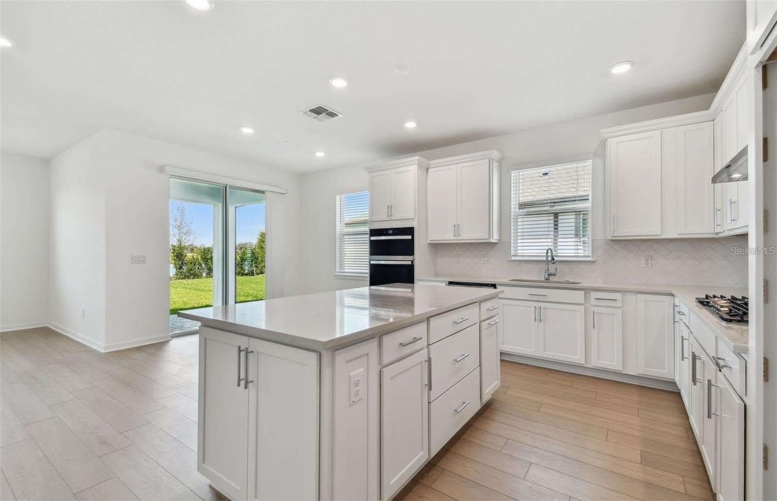 6741 Michael Favor Way – photo 3
