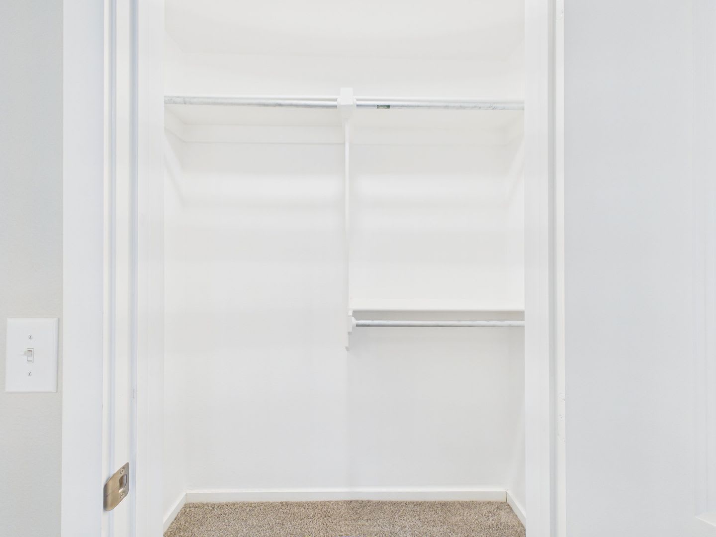 4712 Hinson Street – photo 2