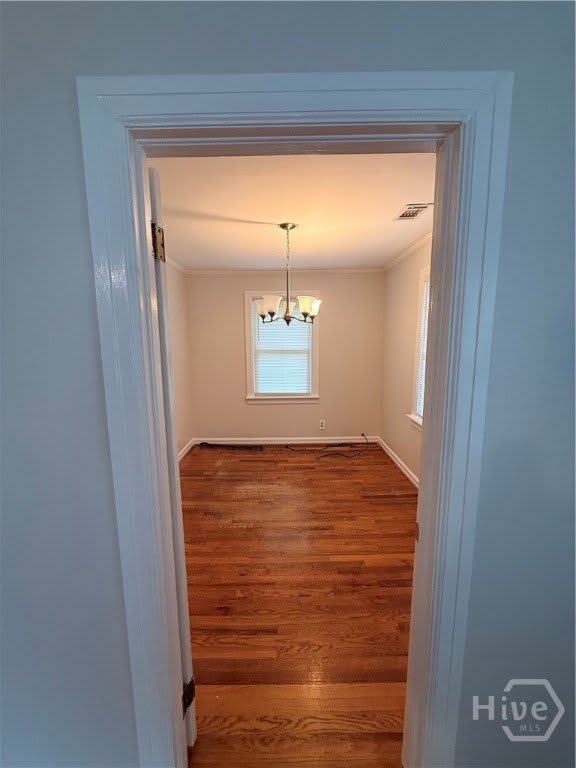 2117 E 58th Street – photo 3