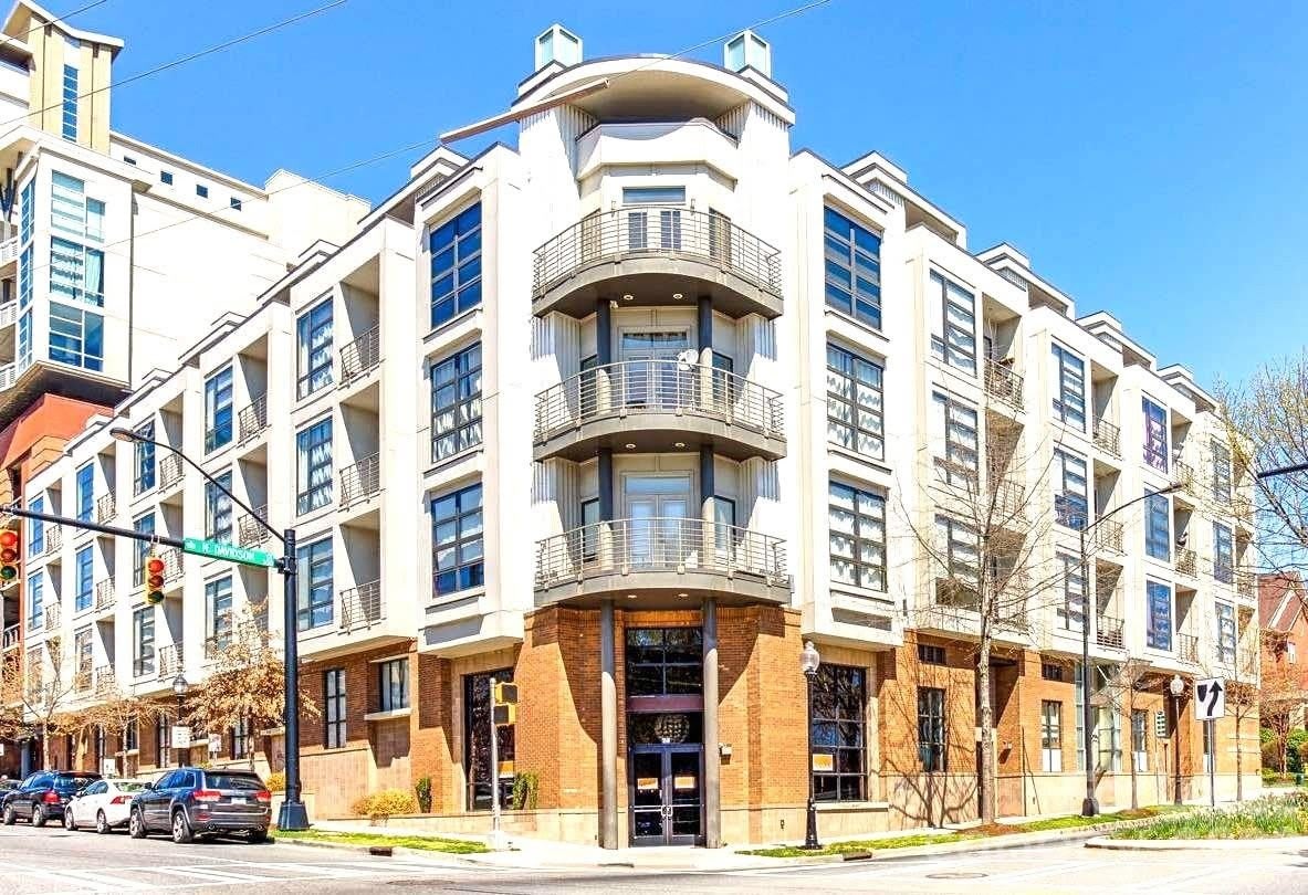 525 E 6th Street – photo 1