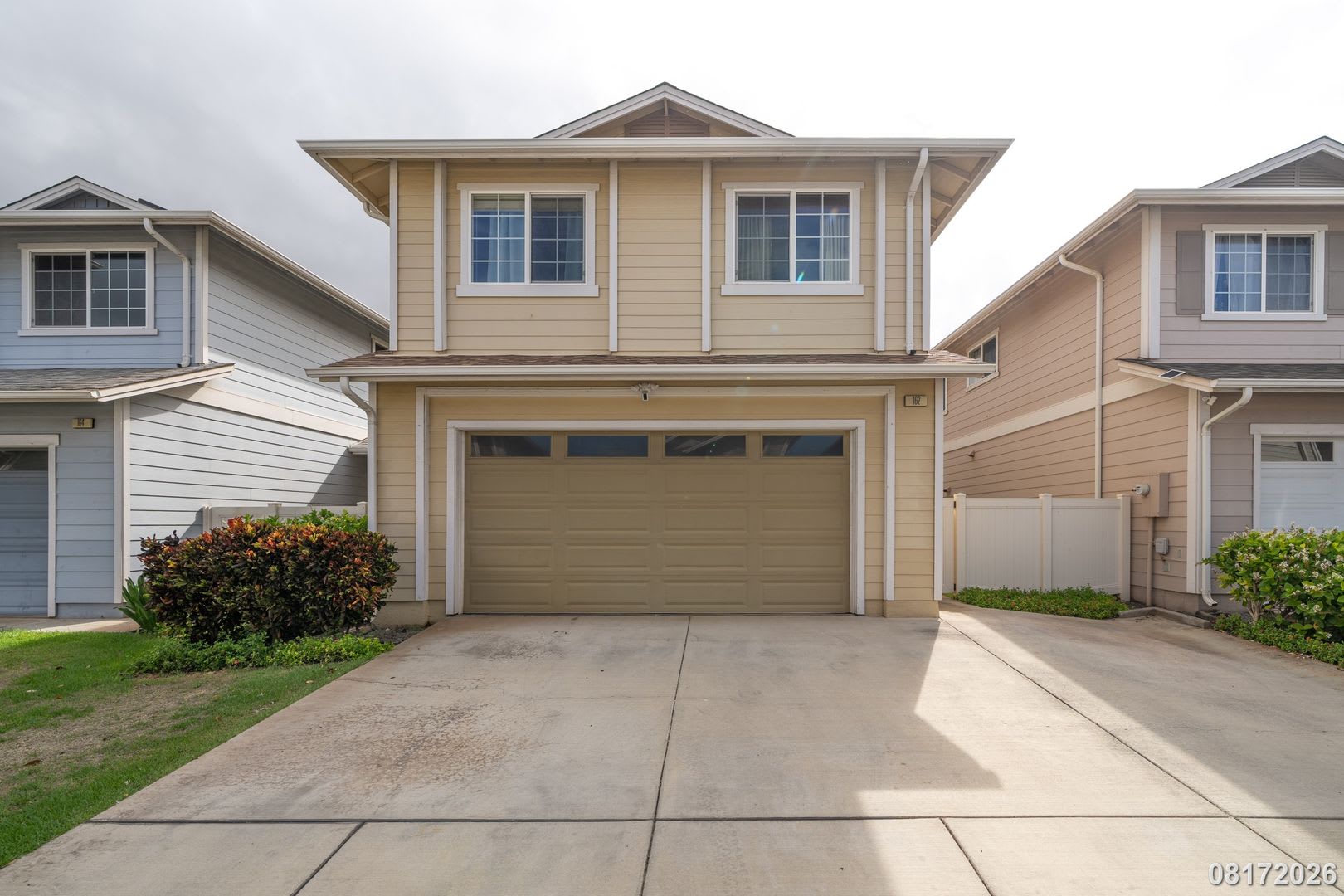 4BR / 2.5BA Ewa Beach Home – Central AC, Private Yard, 2-Car Garage + 3-Car Driveway Parking! – photo 2