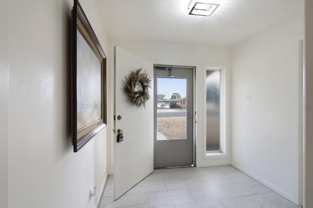 3608 Storey Ave – photo 3