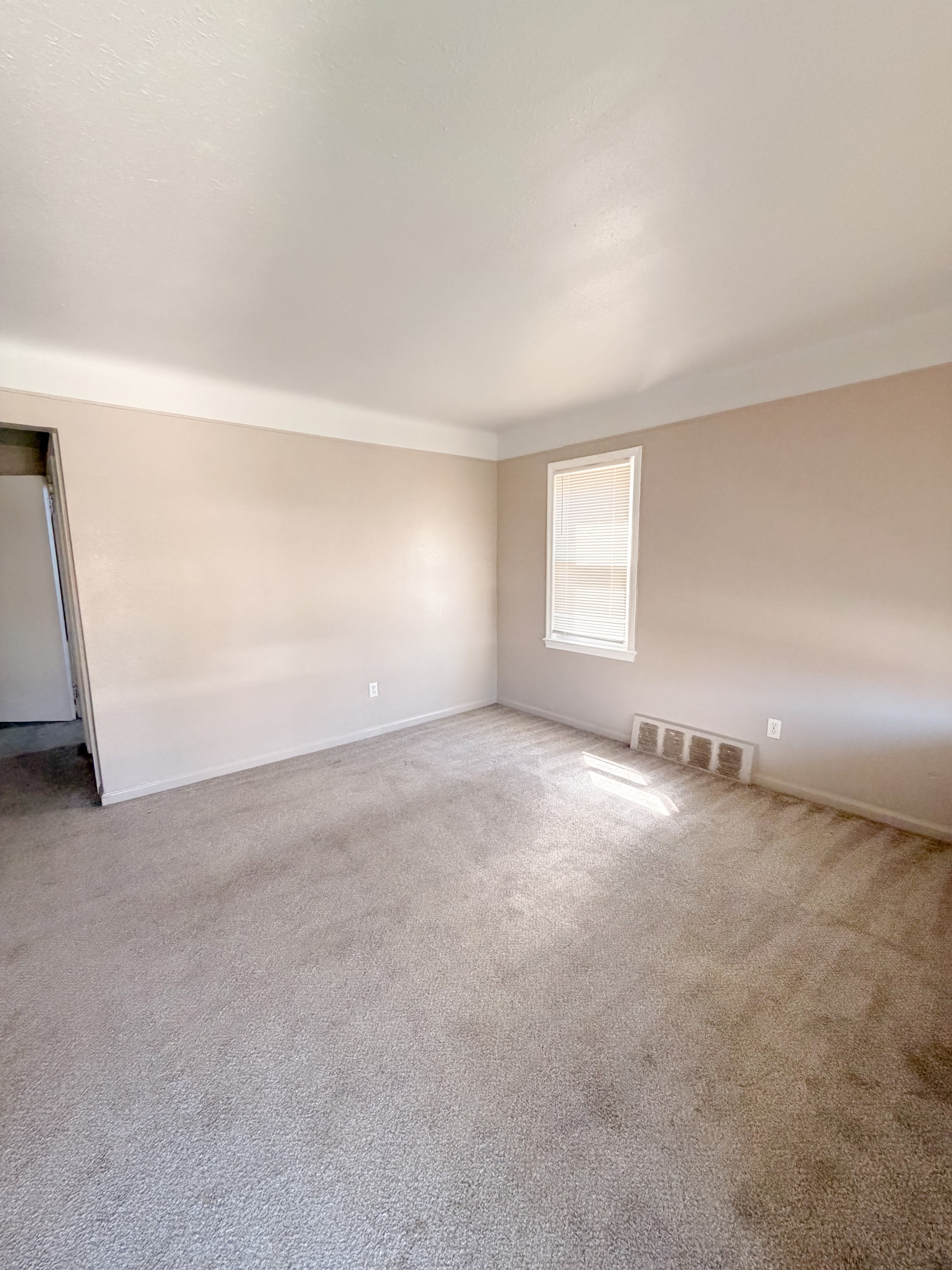 19170 Joann Avenue – photo 3