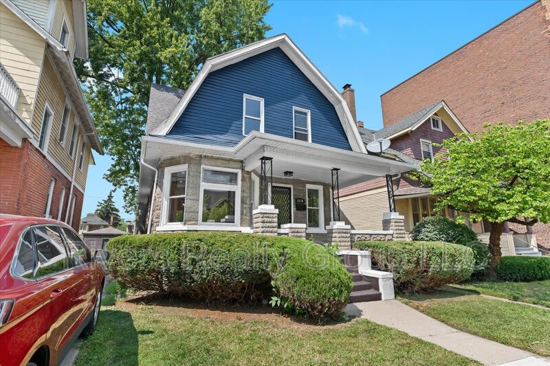 1174 Seward Avenue – photo 2