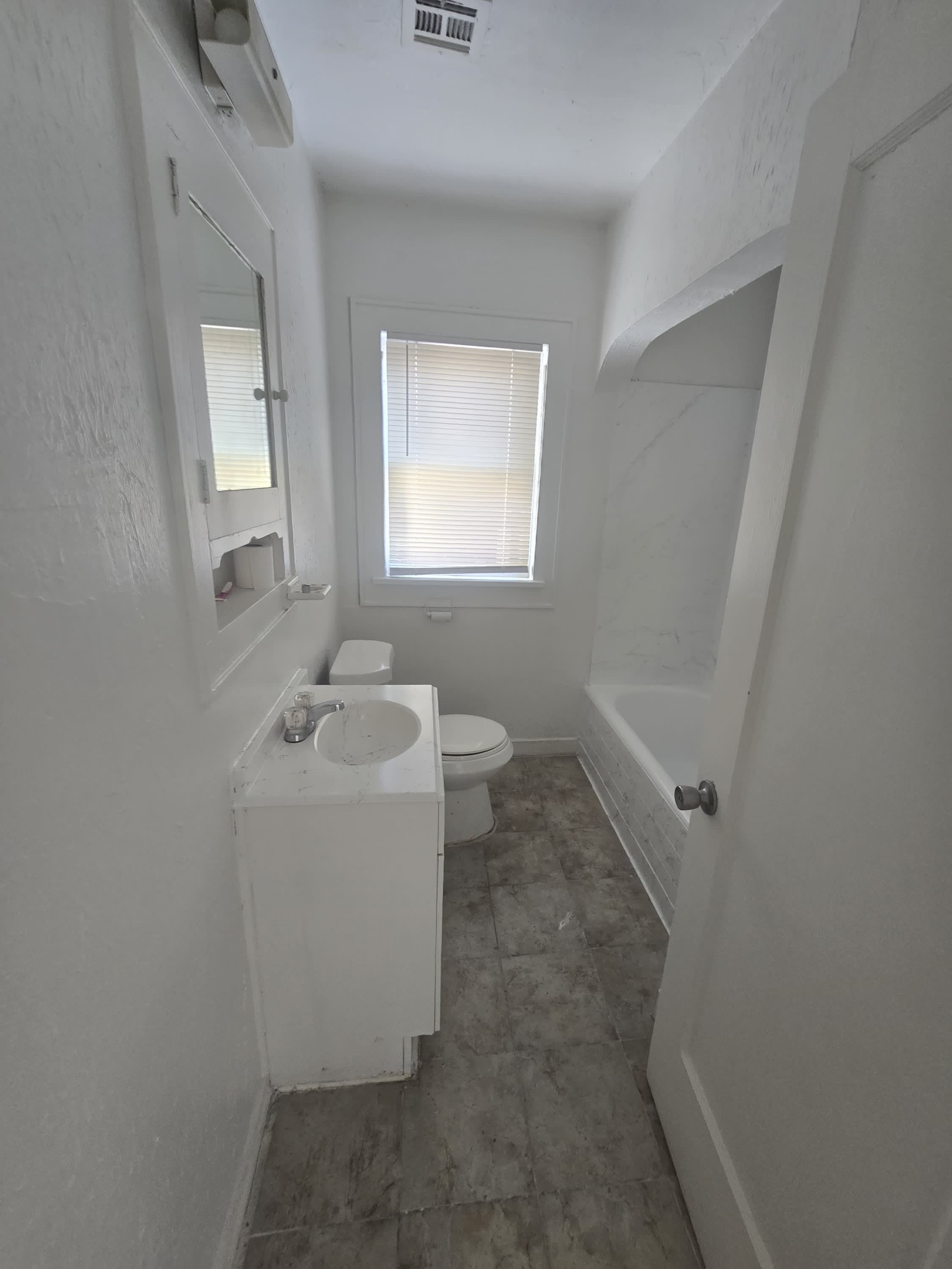 2200 North Kelham Avenue – photo 4