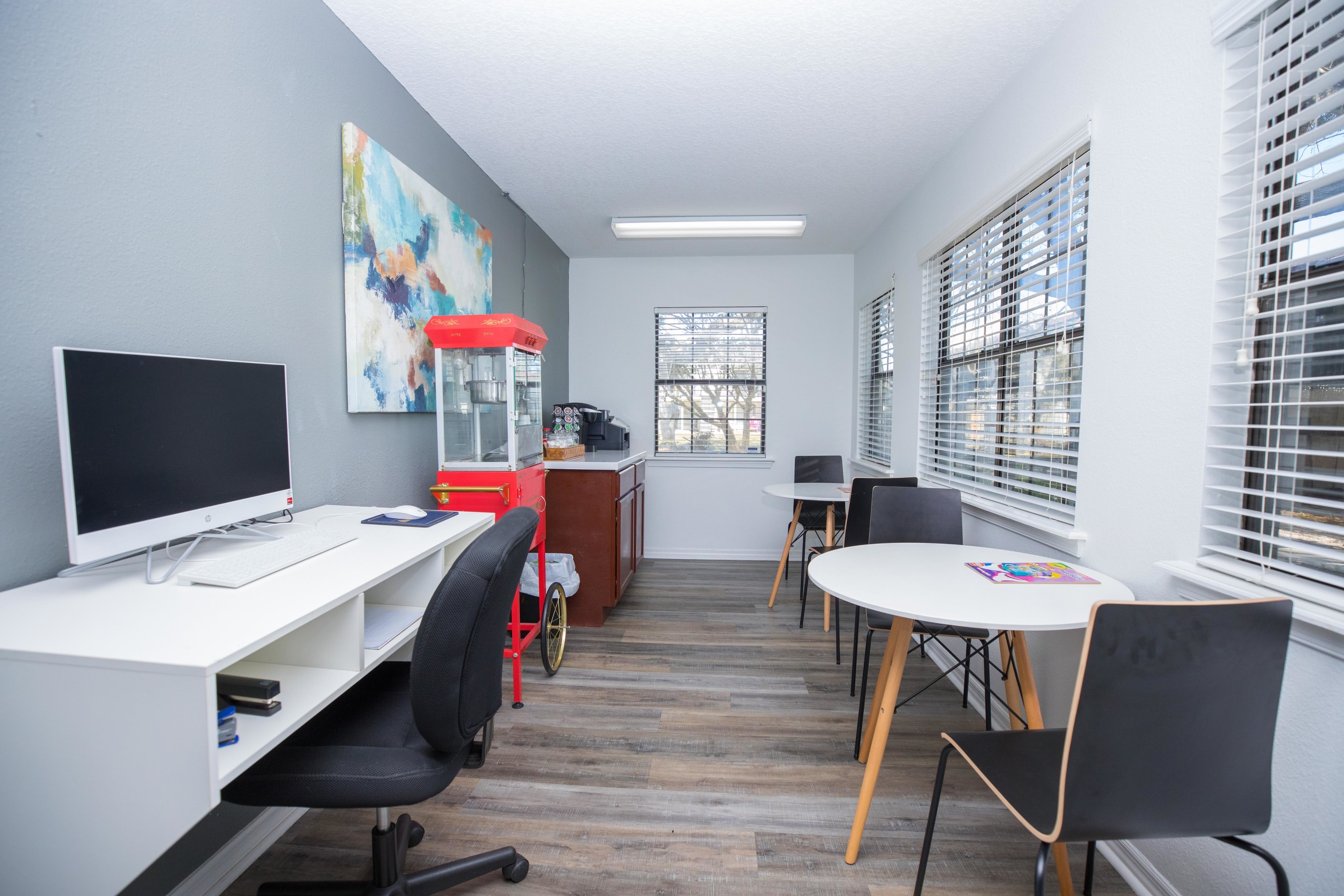 Oakview Landing Apartments – photo 4