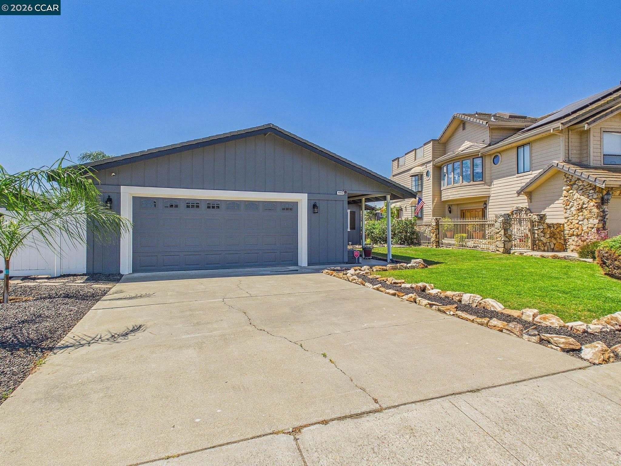 4910 Cabrillo Pt – photo 2
