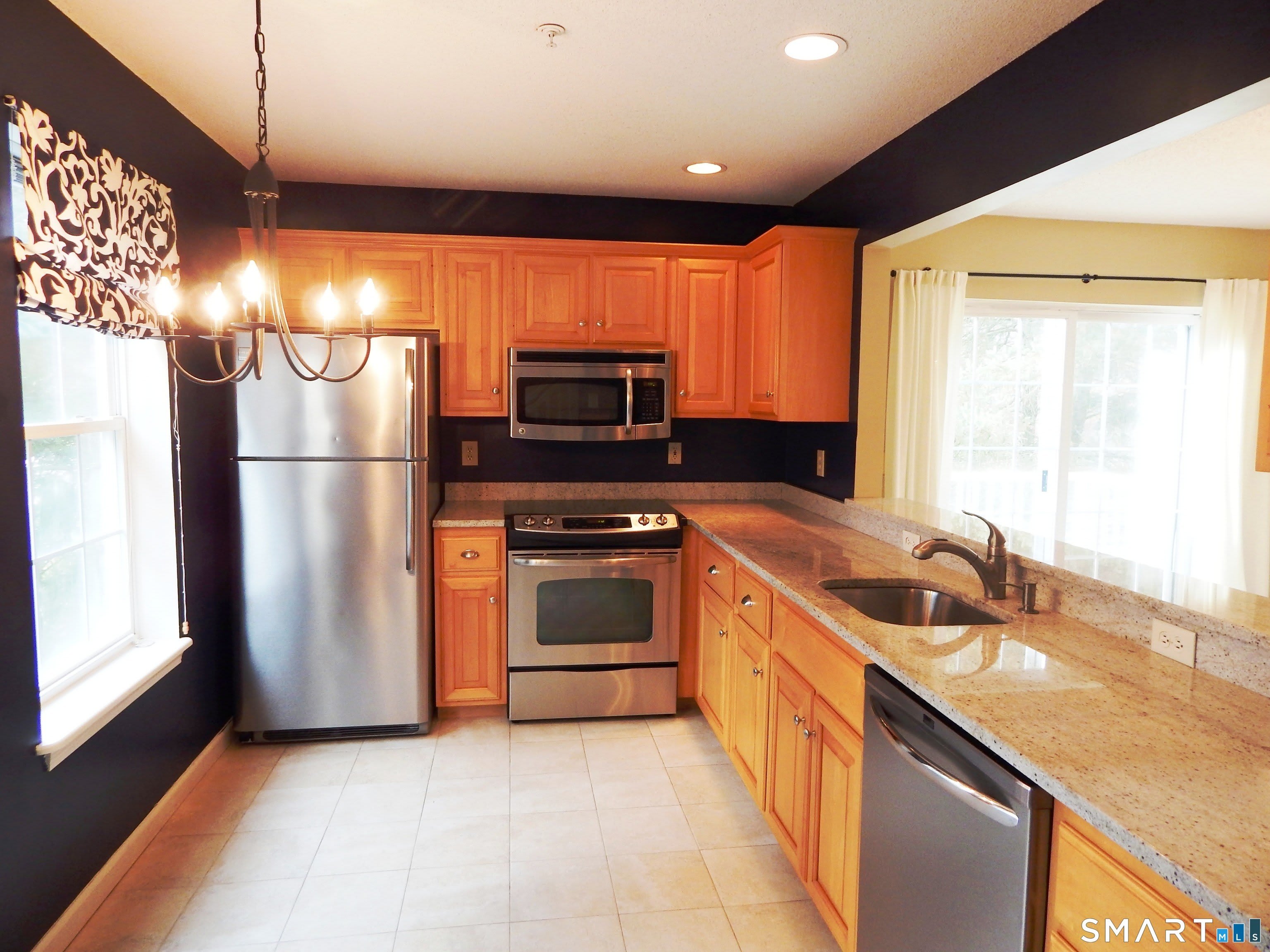 629 Danbury Road – photo 4