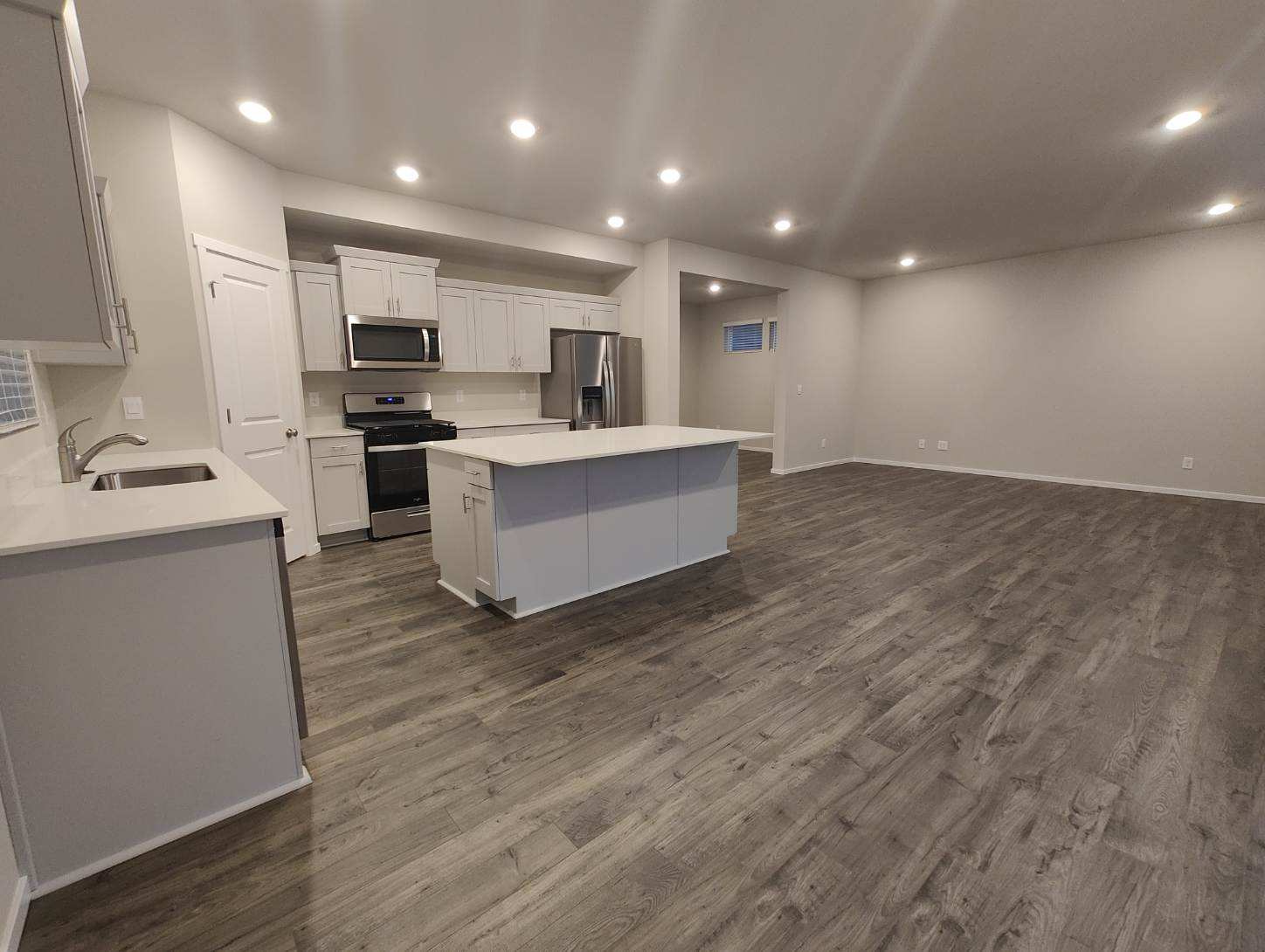 1429 Sw Pendleton Way – photo 2
