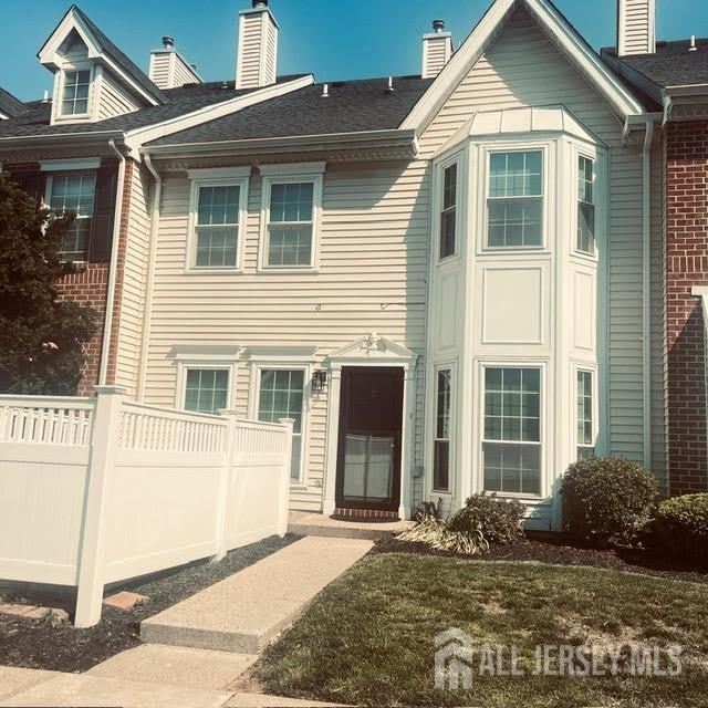 15 Goodwin Drive – photo 1